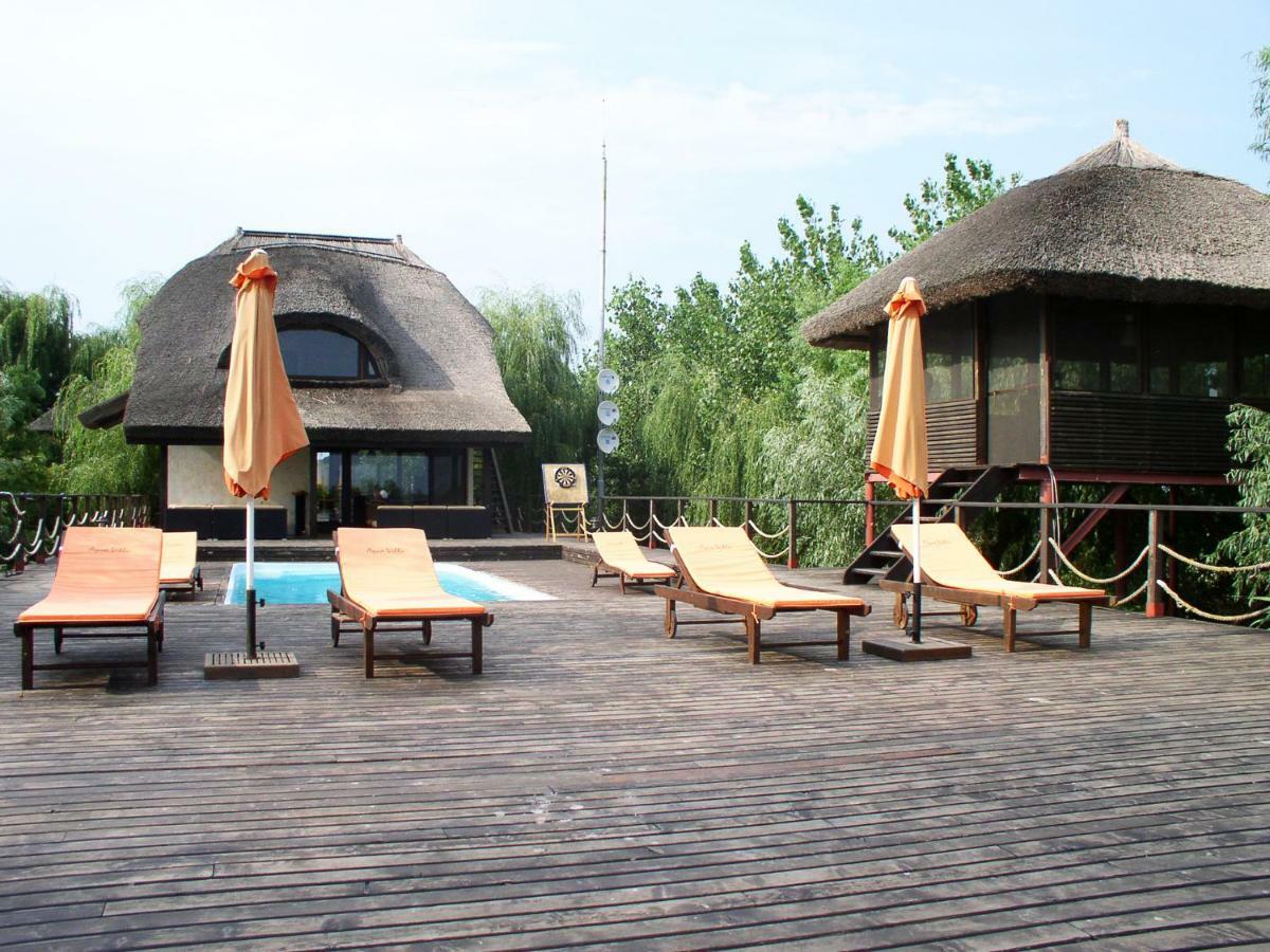 Pensiunea Aquavilla Maliuc Extérieur photo